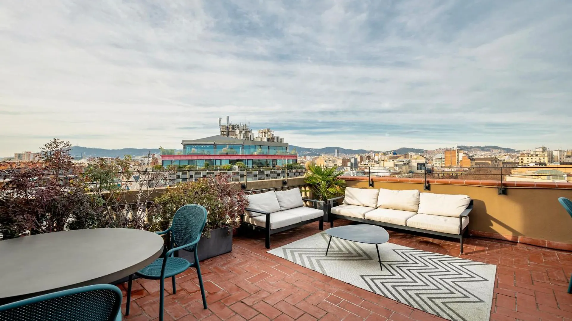 Caterina Universitat Barcelona Apartment